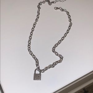 NWOT Brandy Melville lock chain necklace
